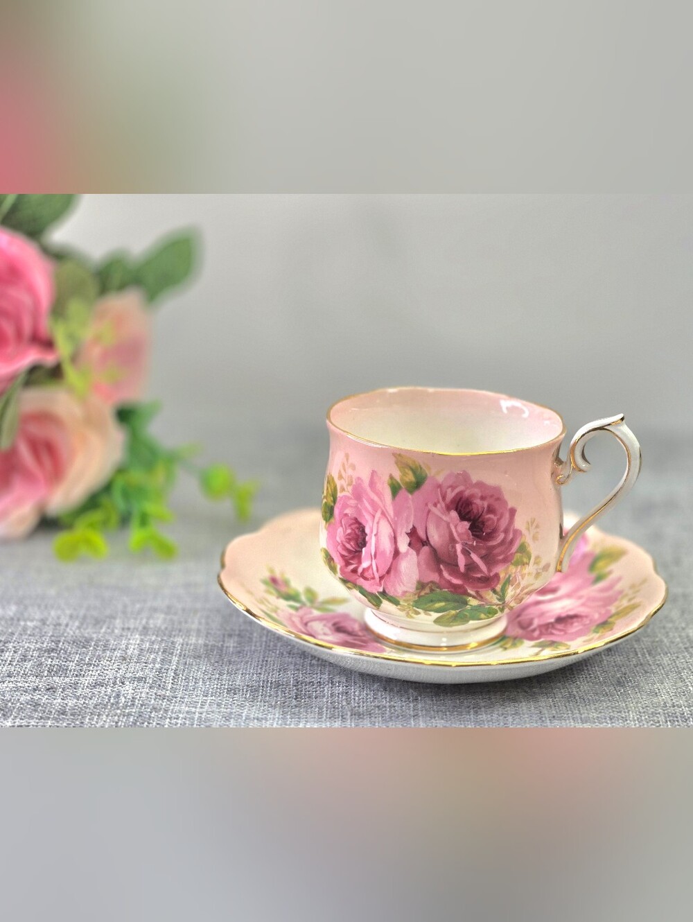 Vintage 1950s Royal Albert American Beauty Pink Ombre Teacup Saucer Countess